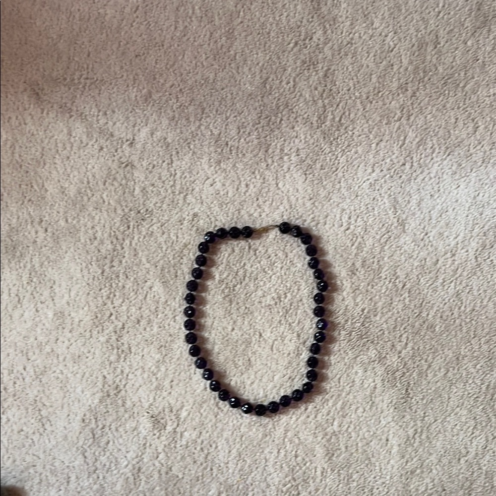Elegant Black Beaded Necklace